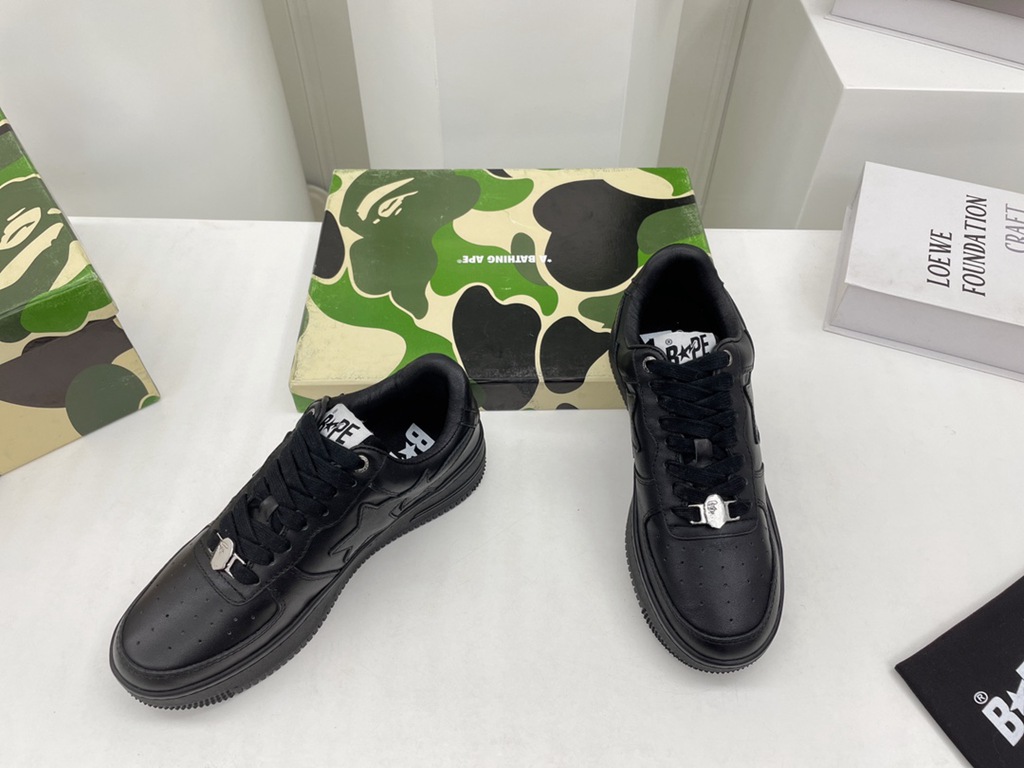 B*APE SNEAKERS